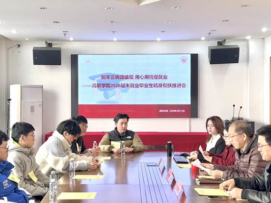 42fbdd68bc26748dc2167a7c0cf516ee